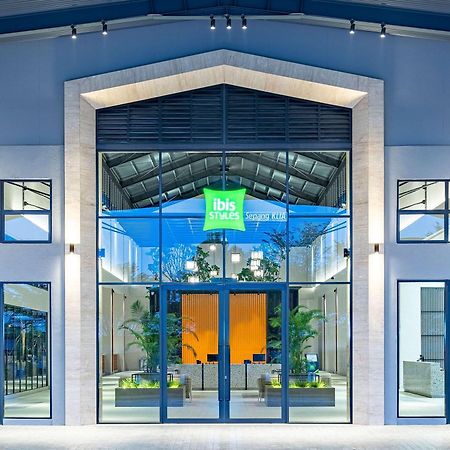 Ibis Styles Sepang Klia Hotel Exterior photo